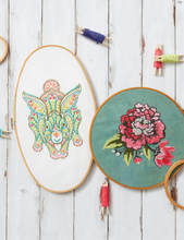 Load image into Gallery viewer, Coloring with Thread by Tula Pink
