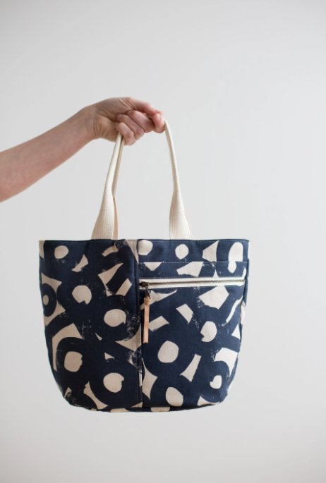 Crescent Tote by Noodlehead Patterns